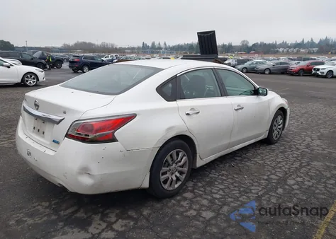 2014 Nissan Altima 2.5 S из США, поврежденный, VIN 1N4AL3AP9EC125745